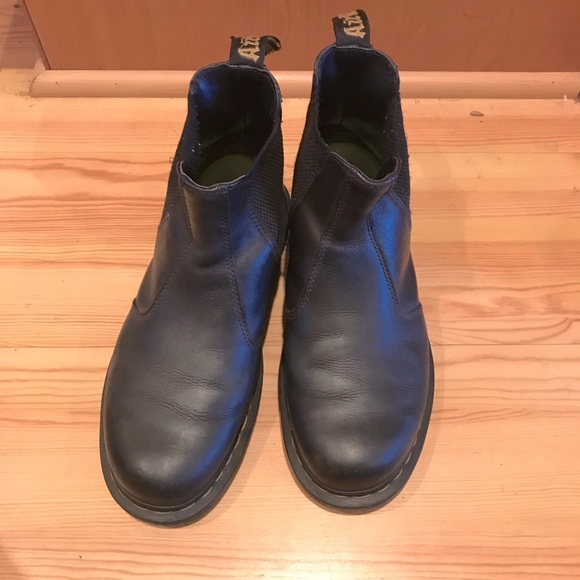 Dr. Martens Black Chelsea boots - Picture 2 of 4